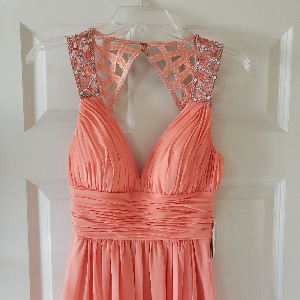 Prom Dress - Picture 2 of 4
